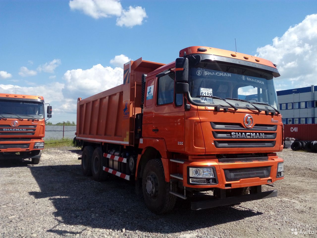 Самосвал SHACMAN (Shaanxi) SX3258DR384