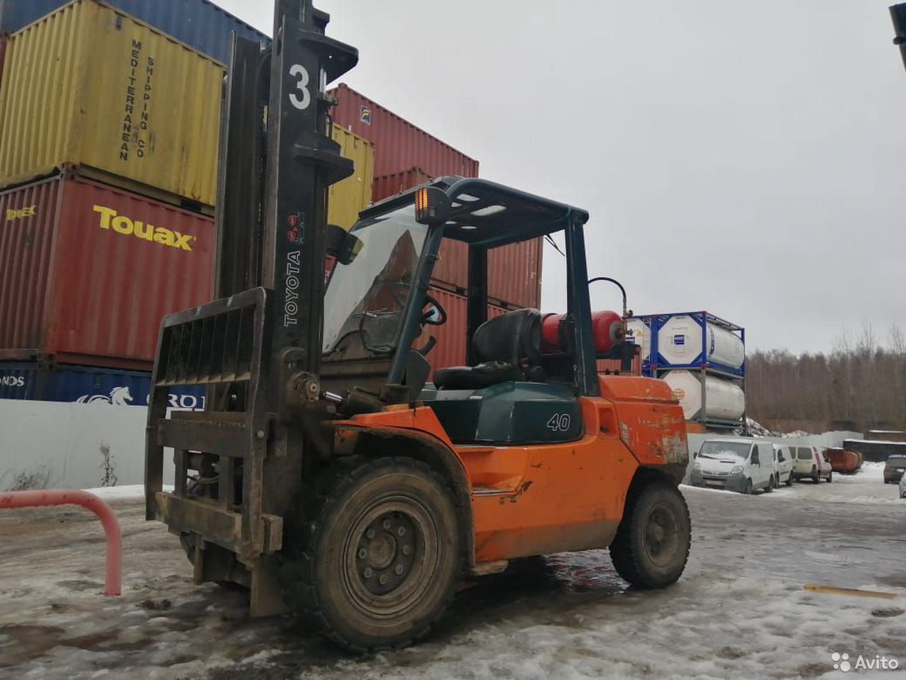 Вилочный погрузчик Toyota