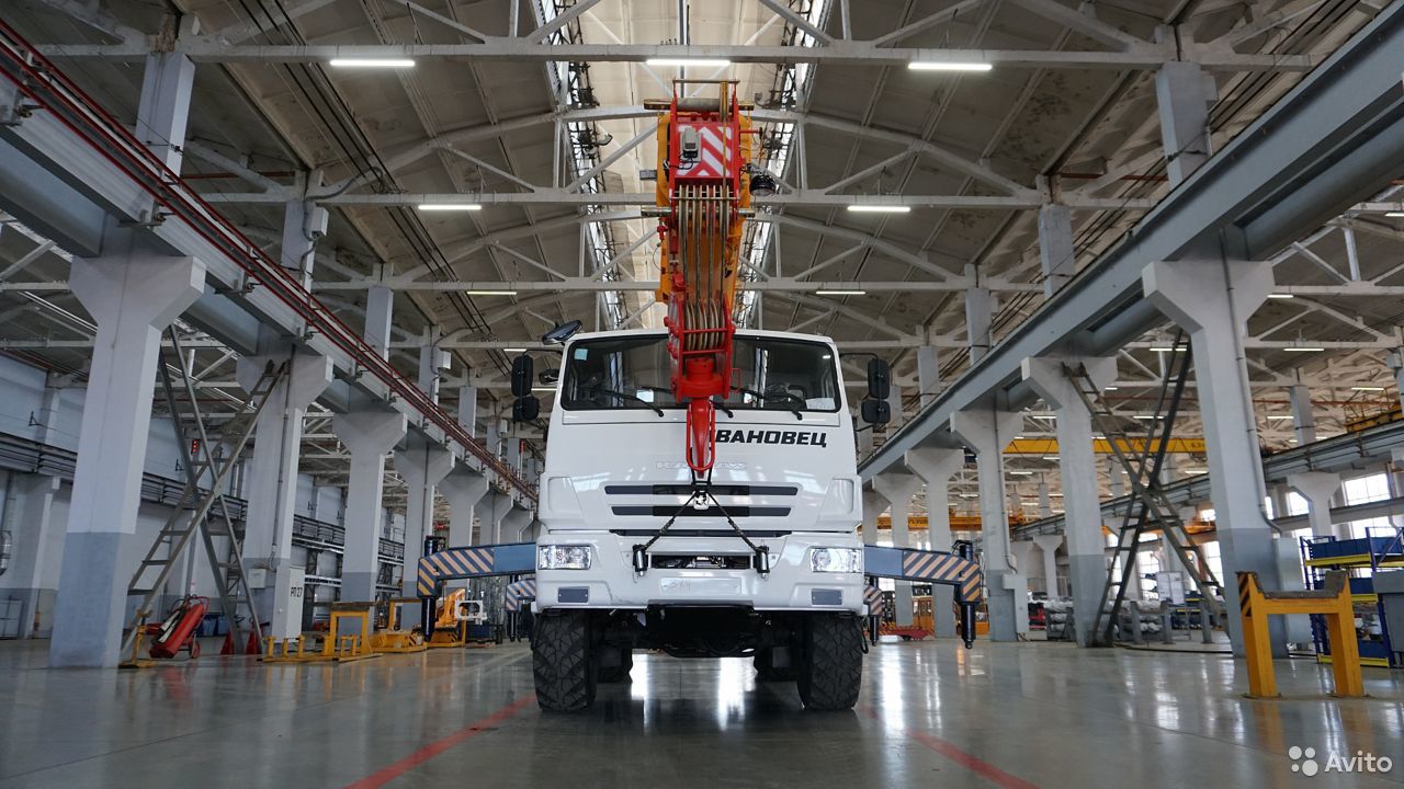 Автокран Ивановец КС-45717К-3