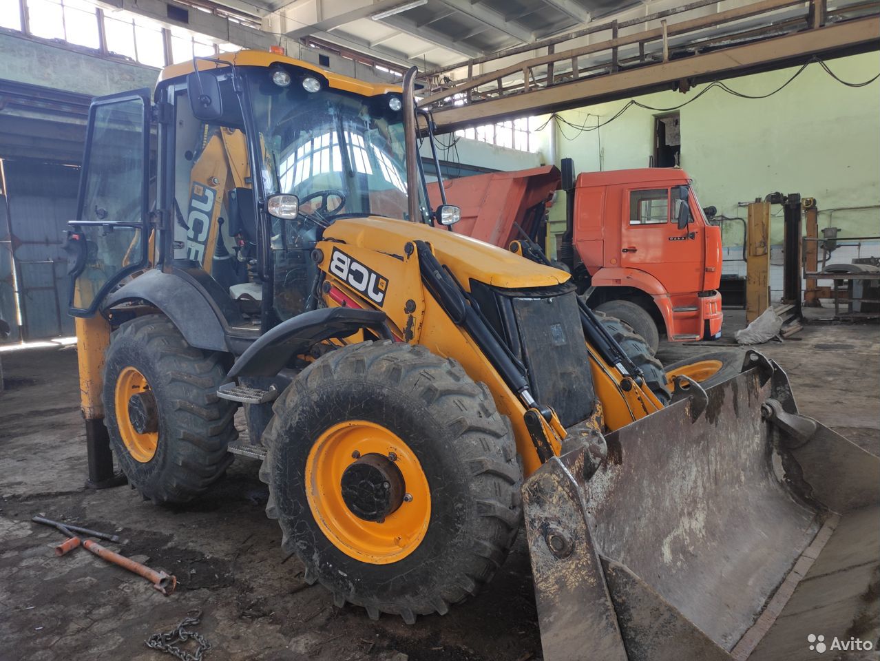 Экскаватор-погрузчик JCB 3CX-4WS-SM