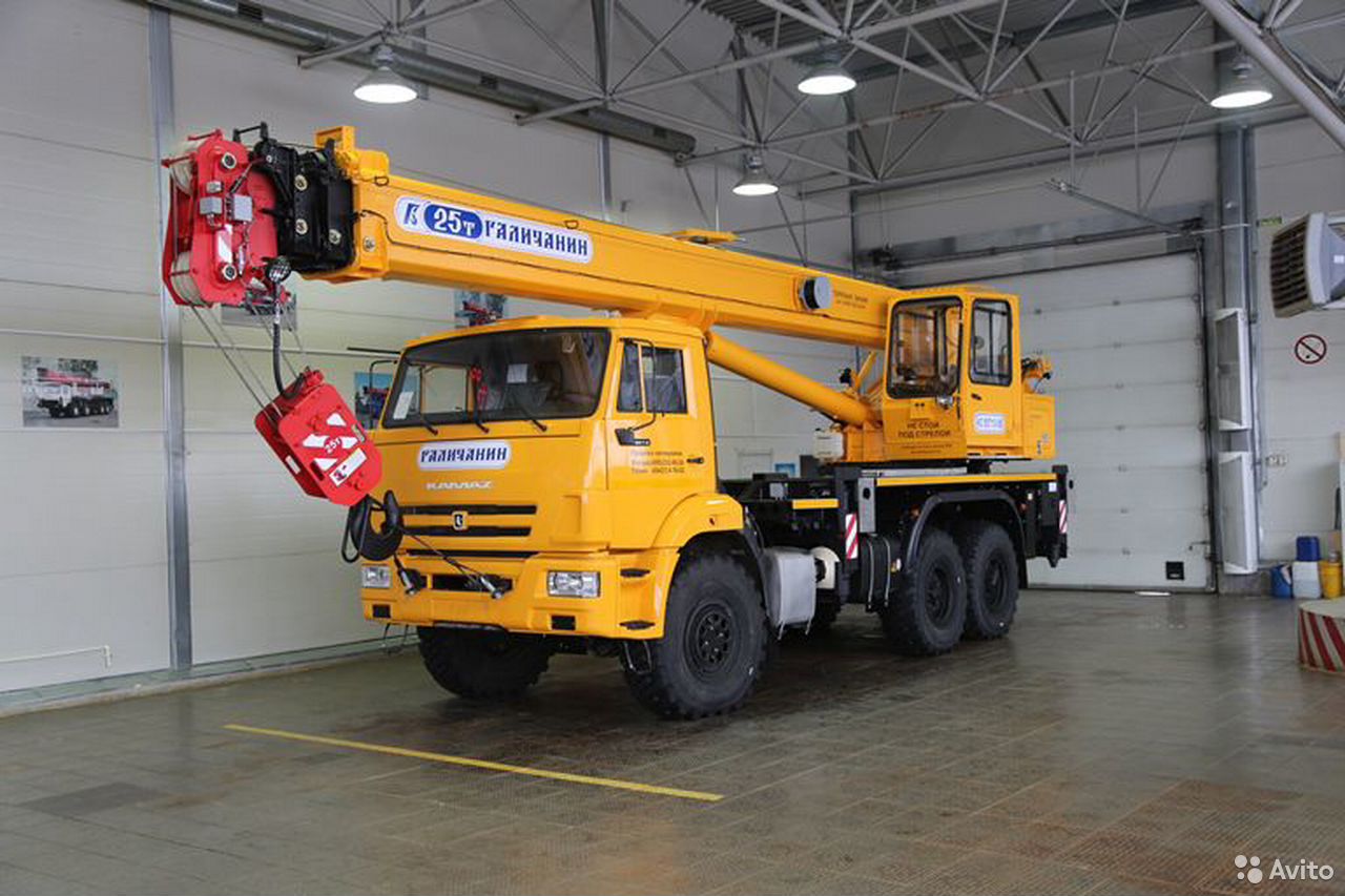 Автокран Галичанин КС-55713-5В на шасси КамАЗ 43118