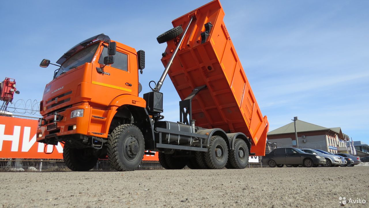 Самосвал КамАЗ 6522-6011-53
