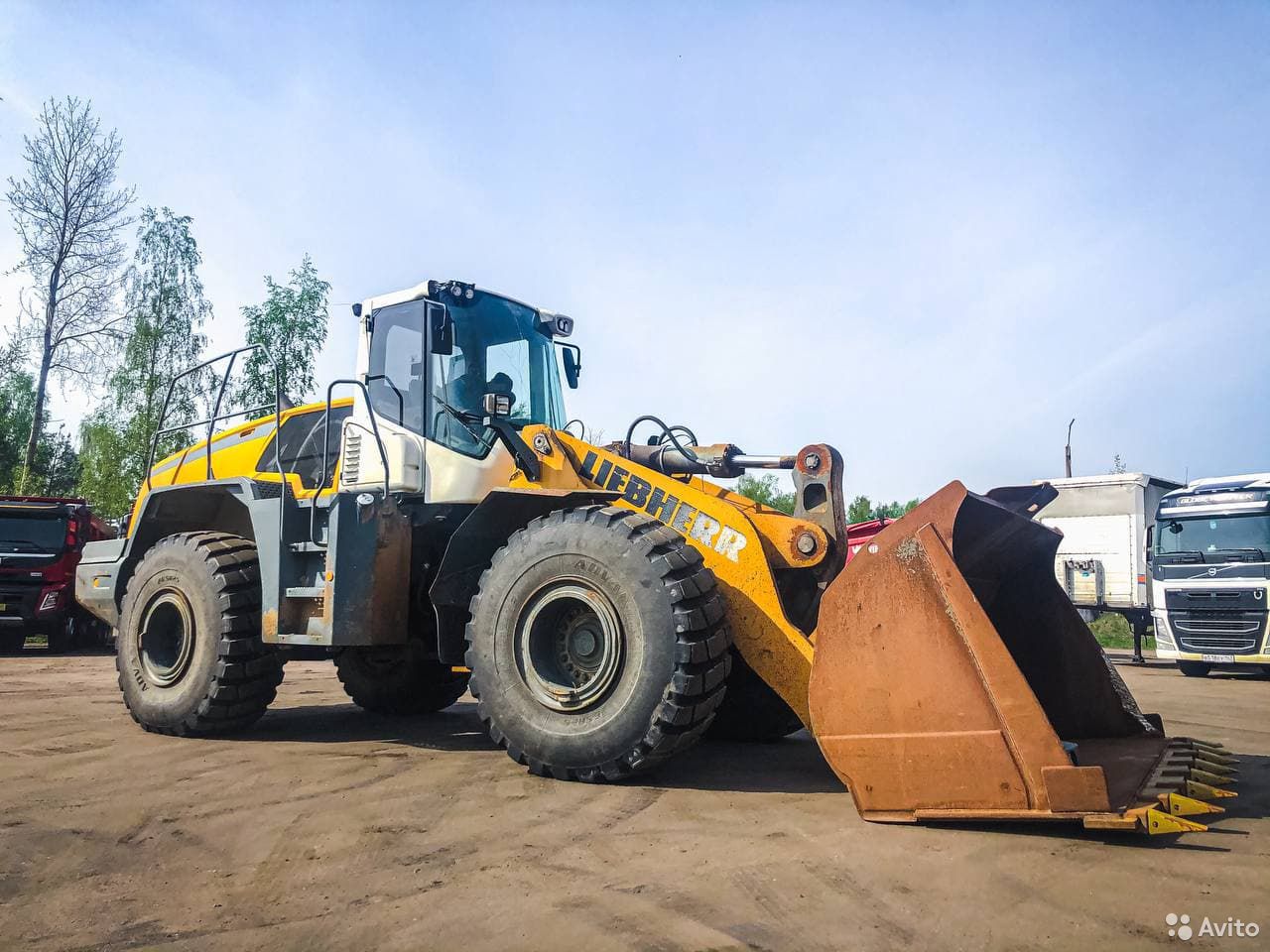 Фронтальный Погрузчик Liebherr L580