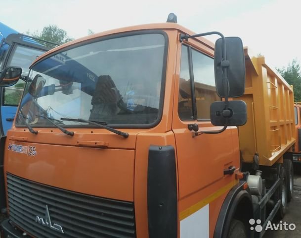 Самосвал МАЗ 5516