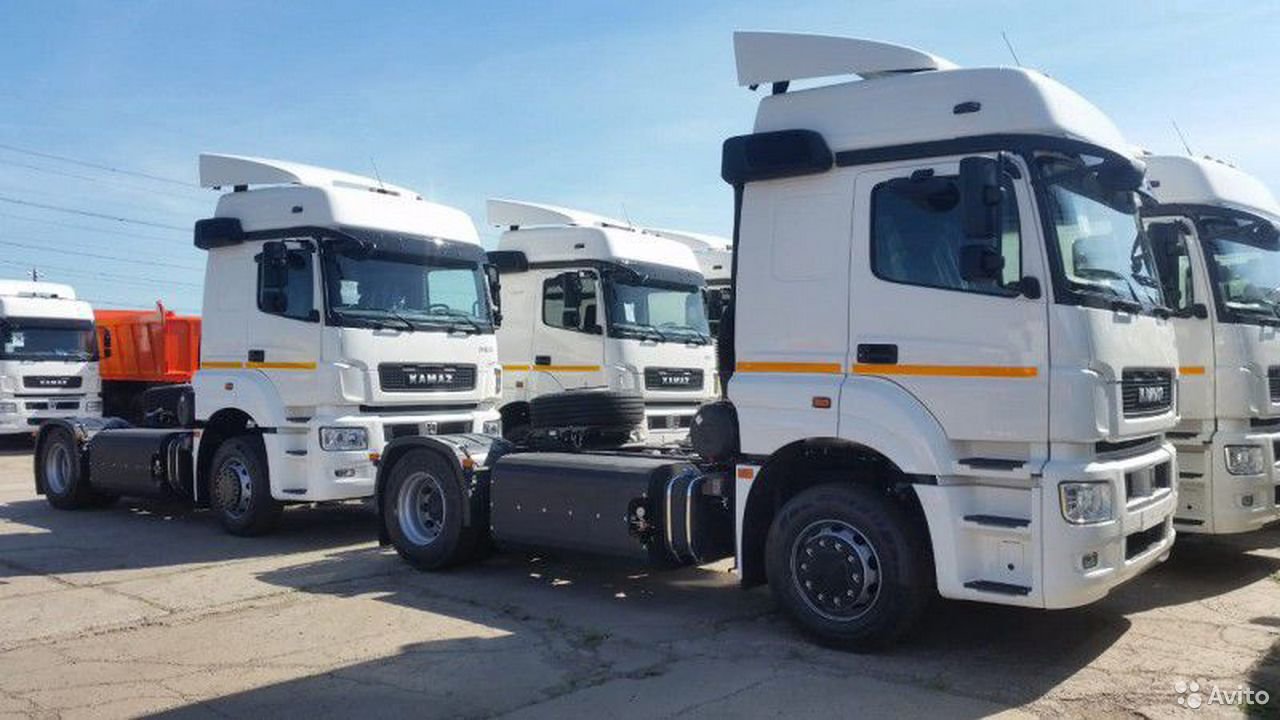 Седельный тягач КамАЗ 5490-892-DC