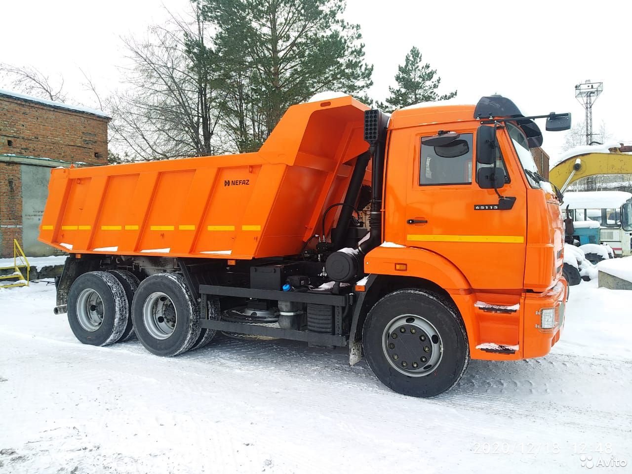 Самосвал КамАЗ 65115