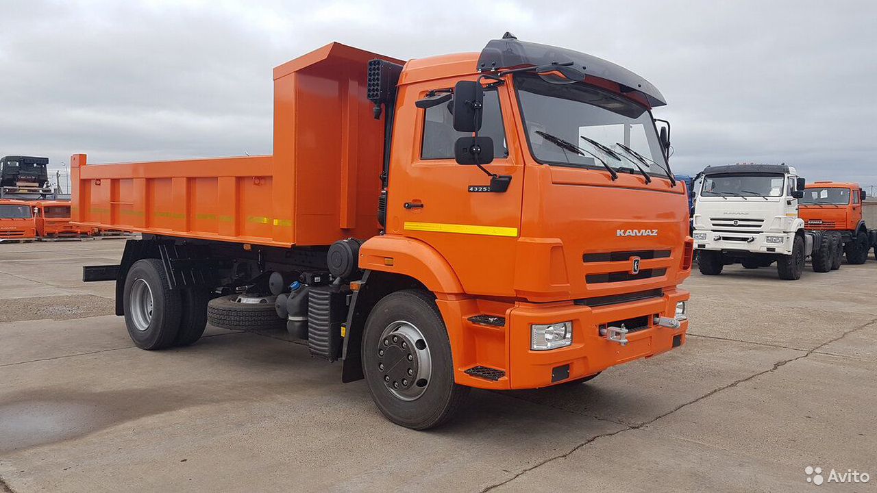 Самосвал КамАЗ 43253