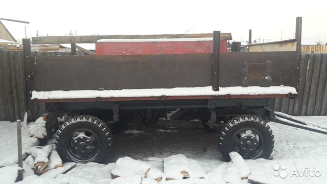 Тракторный прицеп 2ПТС-4