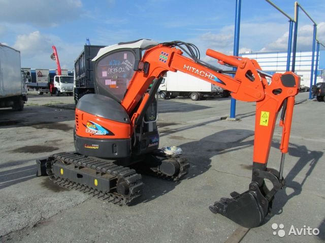 Мини-экскаватор Hitachi EX20UR