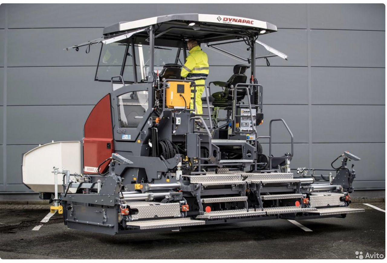Асфальтоукладчик Dynapac SD2500CS