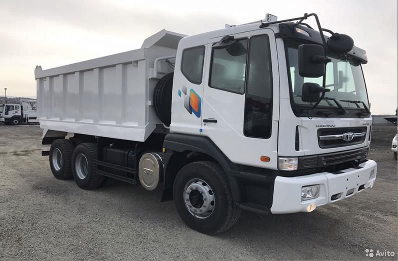 Самосвал Daewoo Novus