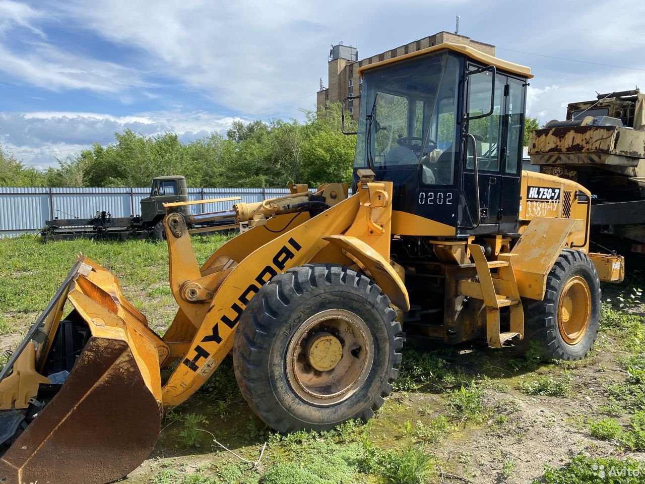 Фронтальный погрузчик Hyundai HL730-7