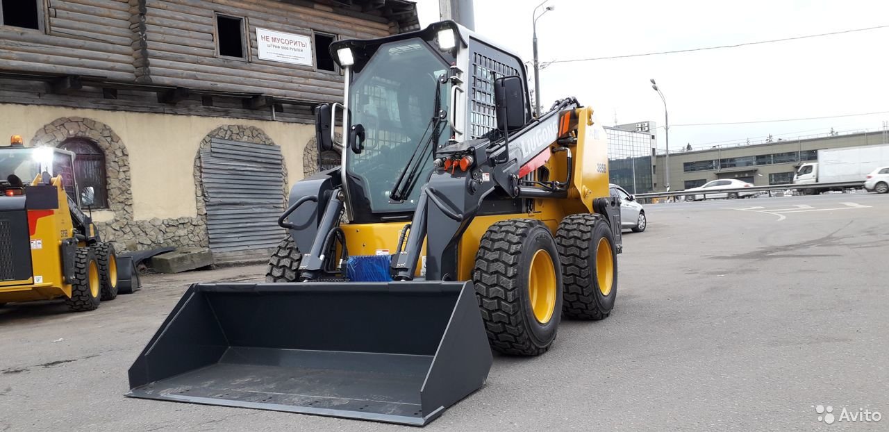 Мини-погрузчик LiuGong CLG385В