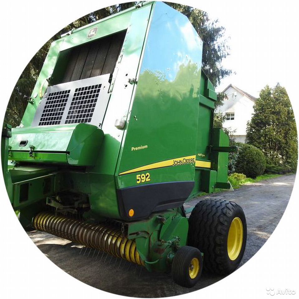 Пресс-подборщик John Deere 592