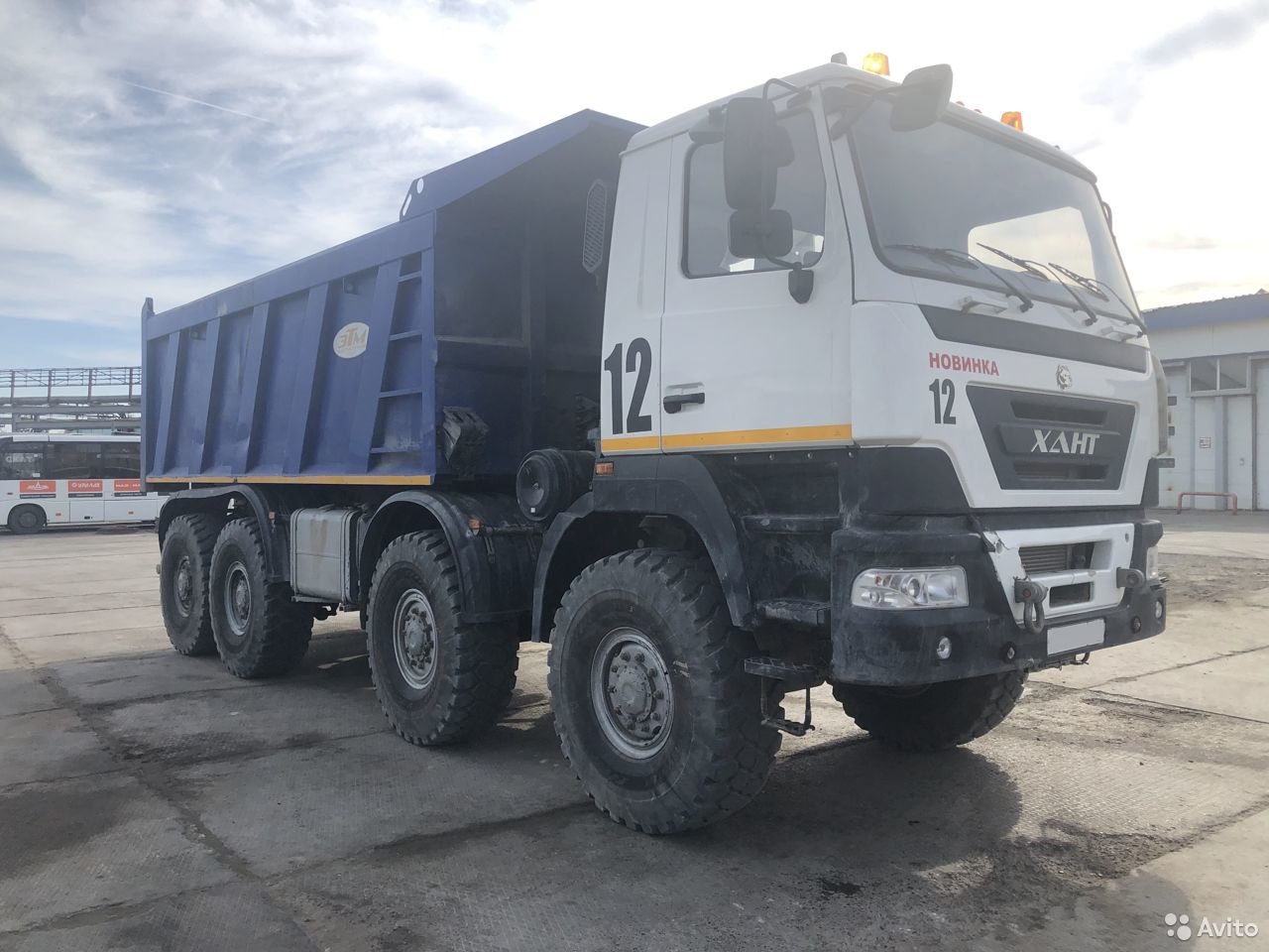 Самосвал ХАНТ 8051