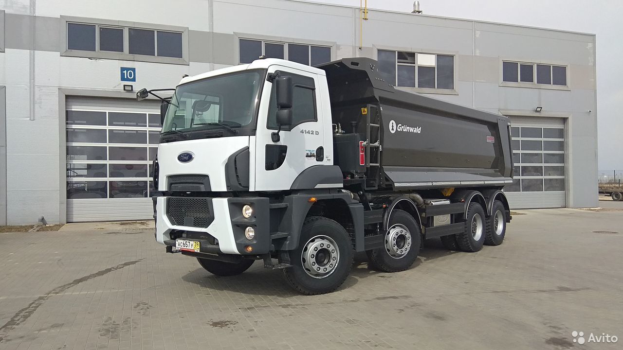 Самосвал Ford Trucks 4142D
