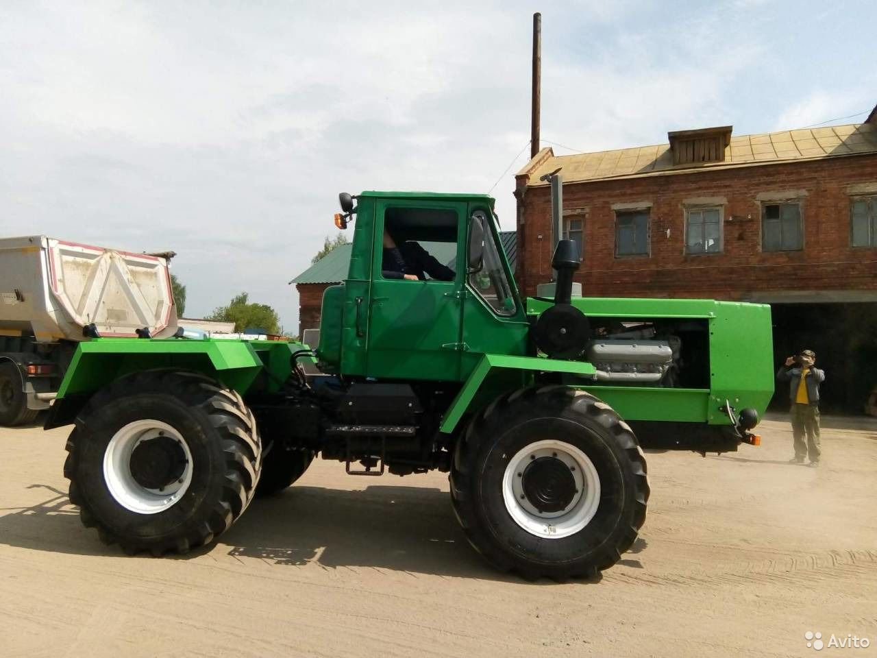 Трактор ХТЗ Т-150К