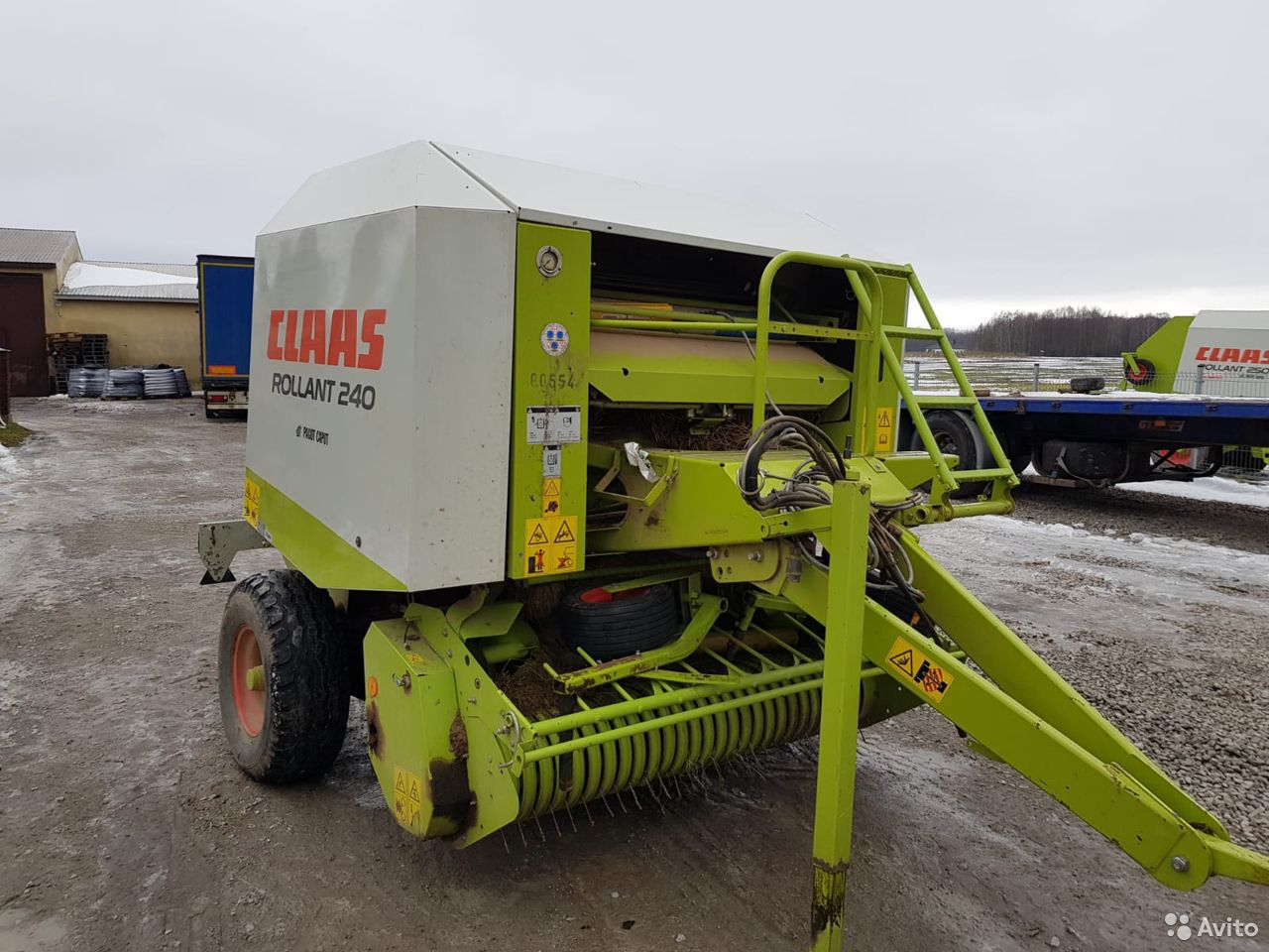 Пресс-подборщик Claas Rollant 250