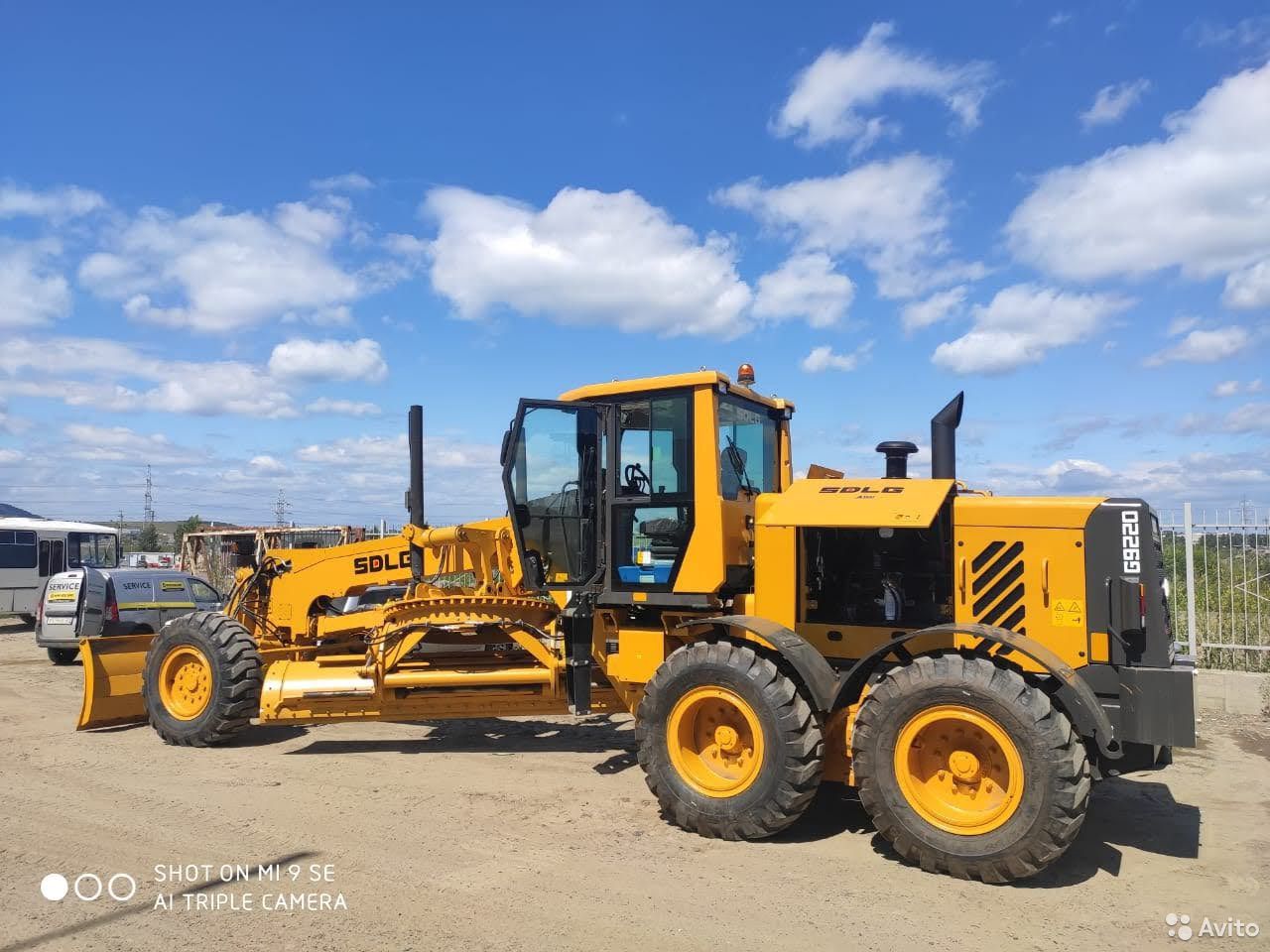 Автогрейдер SDLG G9220 AWD