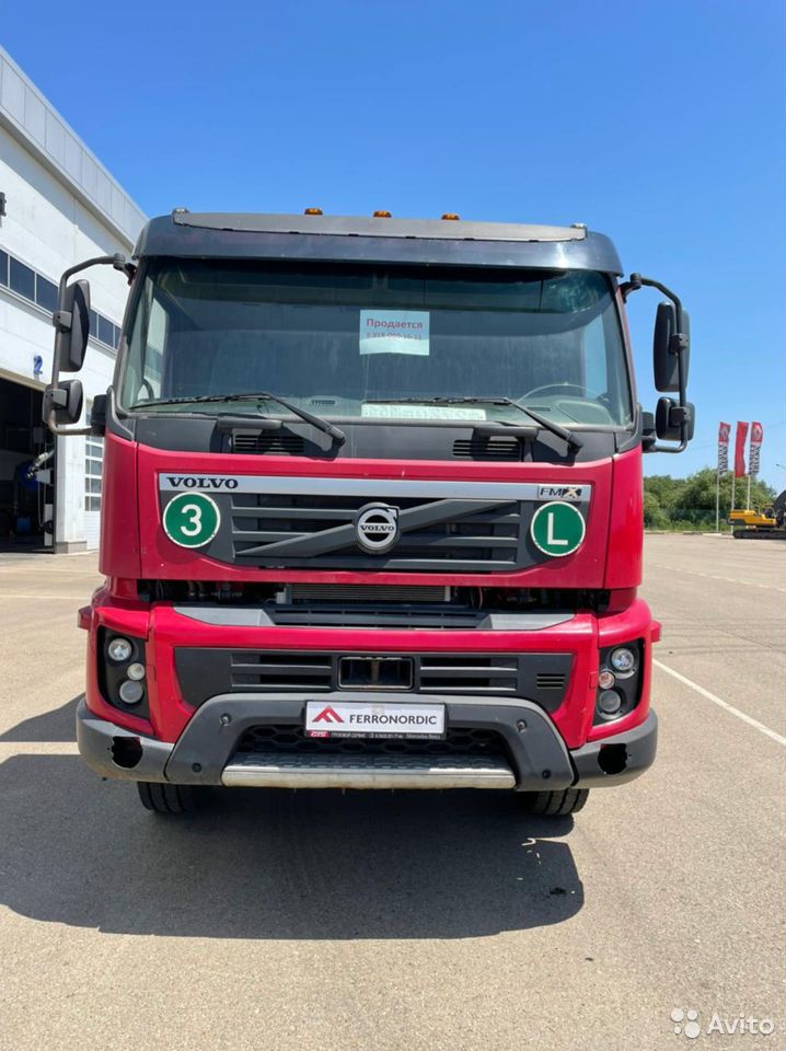 Самосвал Volvo FMX