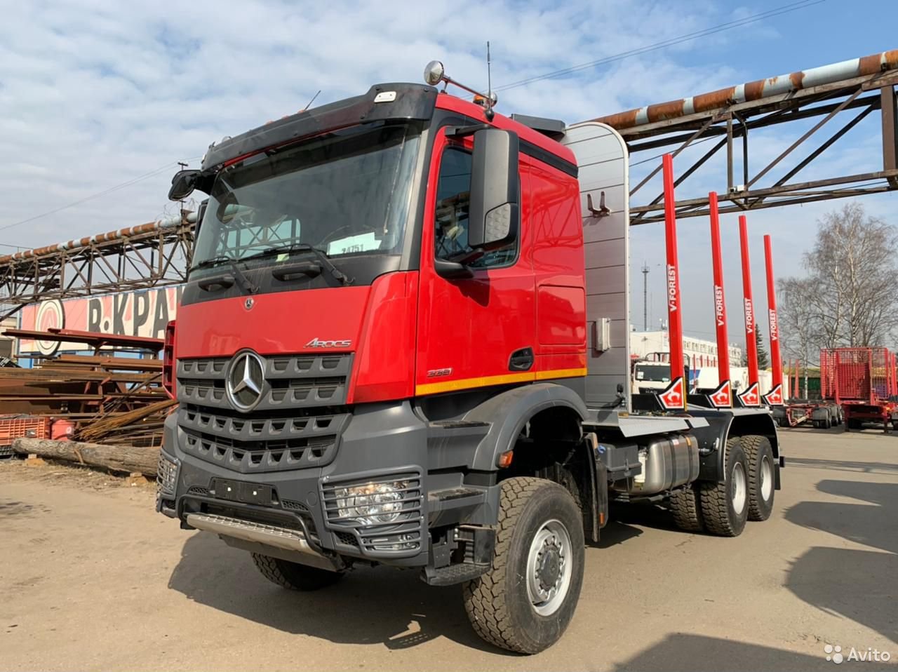 Сортиментовоз Mercedes-Benz Arocs 3351