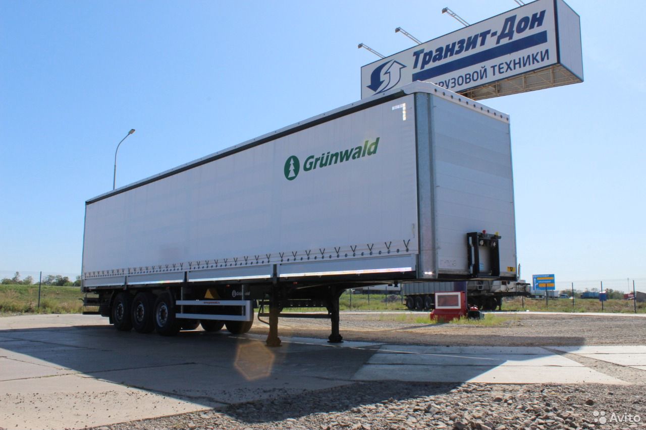Тентованный полуприцеп Grunwald