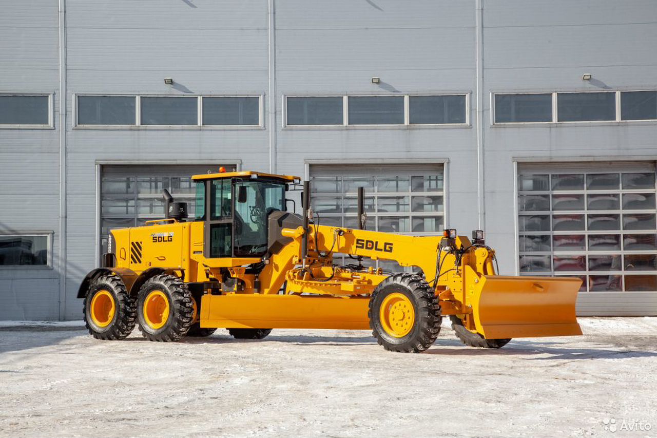 Автогрейдер SDLG G9220F AWD