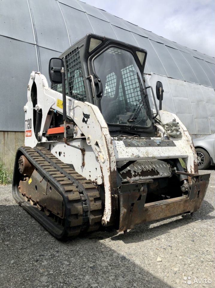 Гусеничный мини-погрузчик Bobcat T190