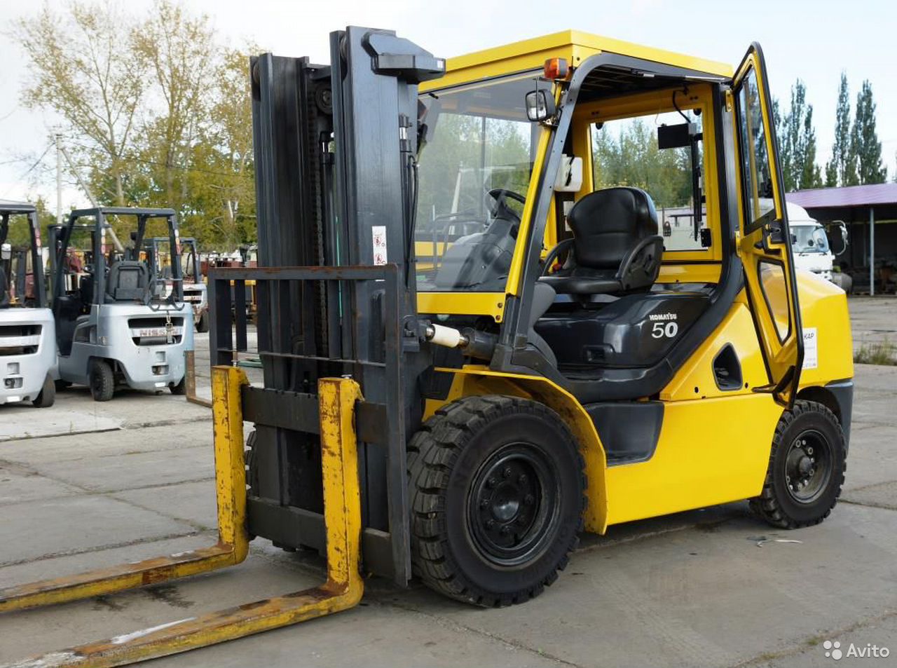 Вилочный погрузчик Komatsu