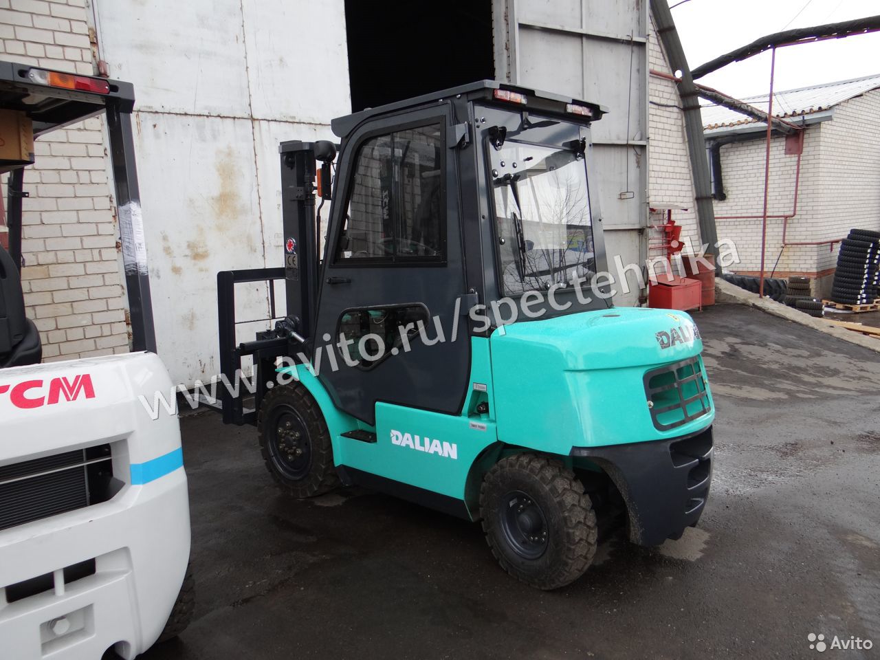 Вилочный погрузчик Dalian CPCD35ВВ