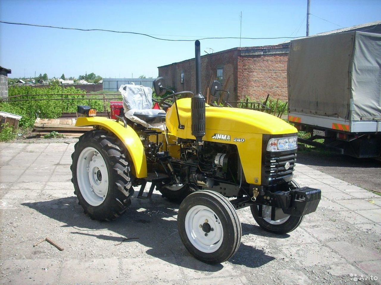 Мини-трактор Jinma 240