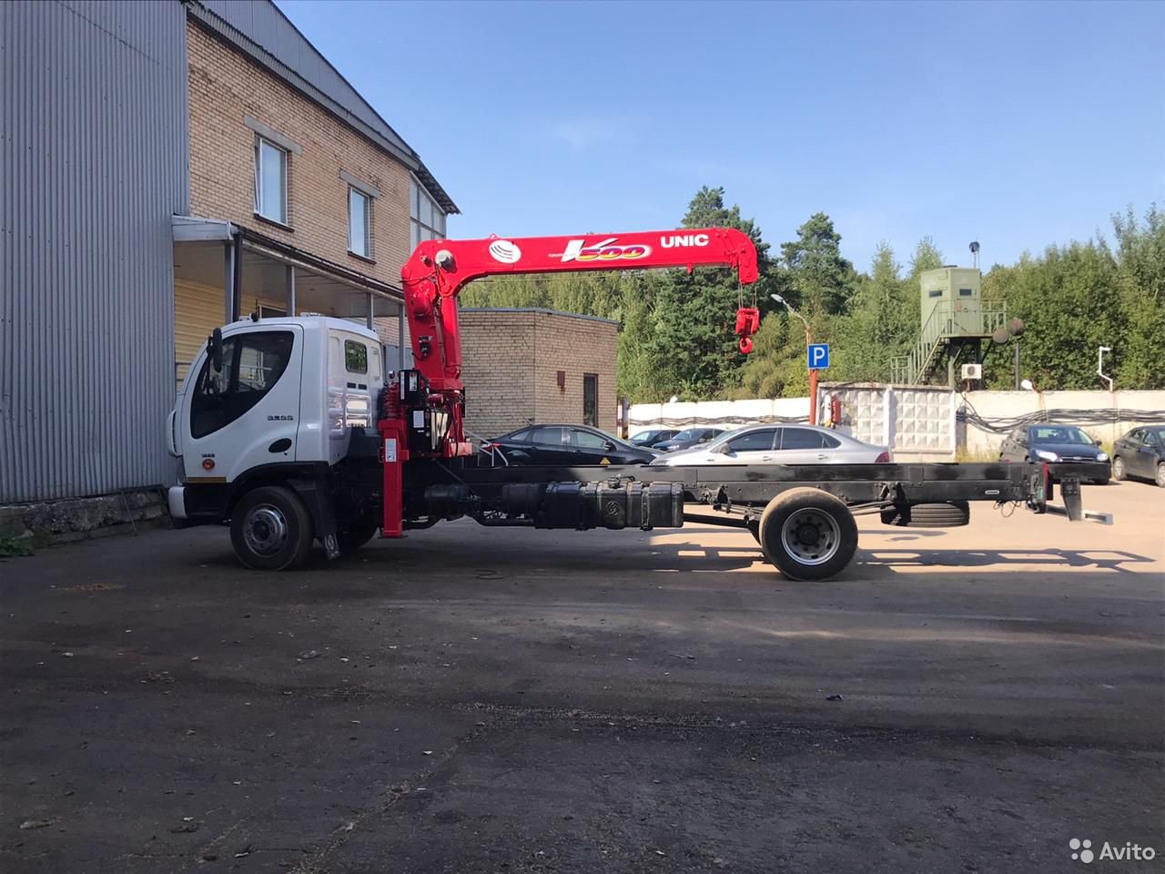 Кран-манипулятор UNIC 500