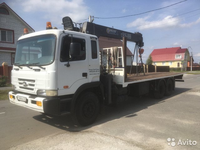 Бортовой грузовик с КМУ Hyundai HD250