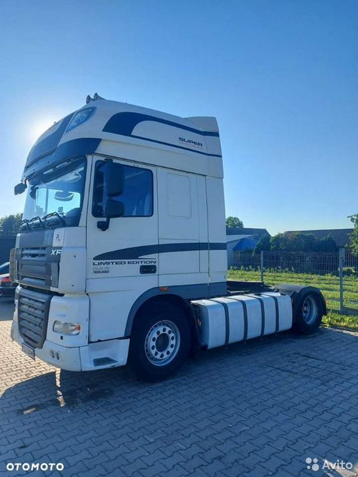 Седельный тягач DAF XF 105