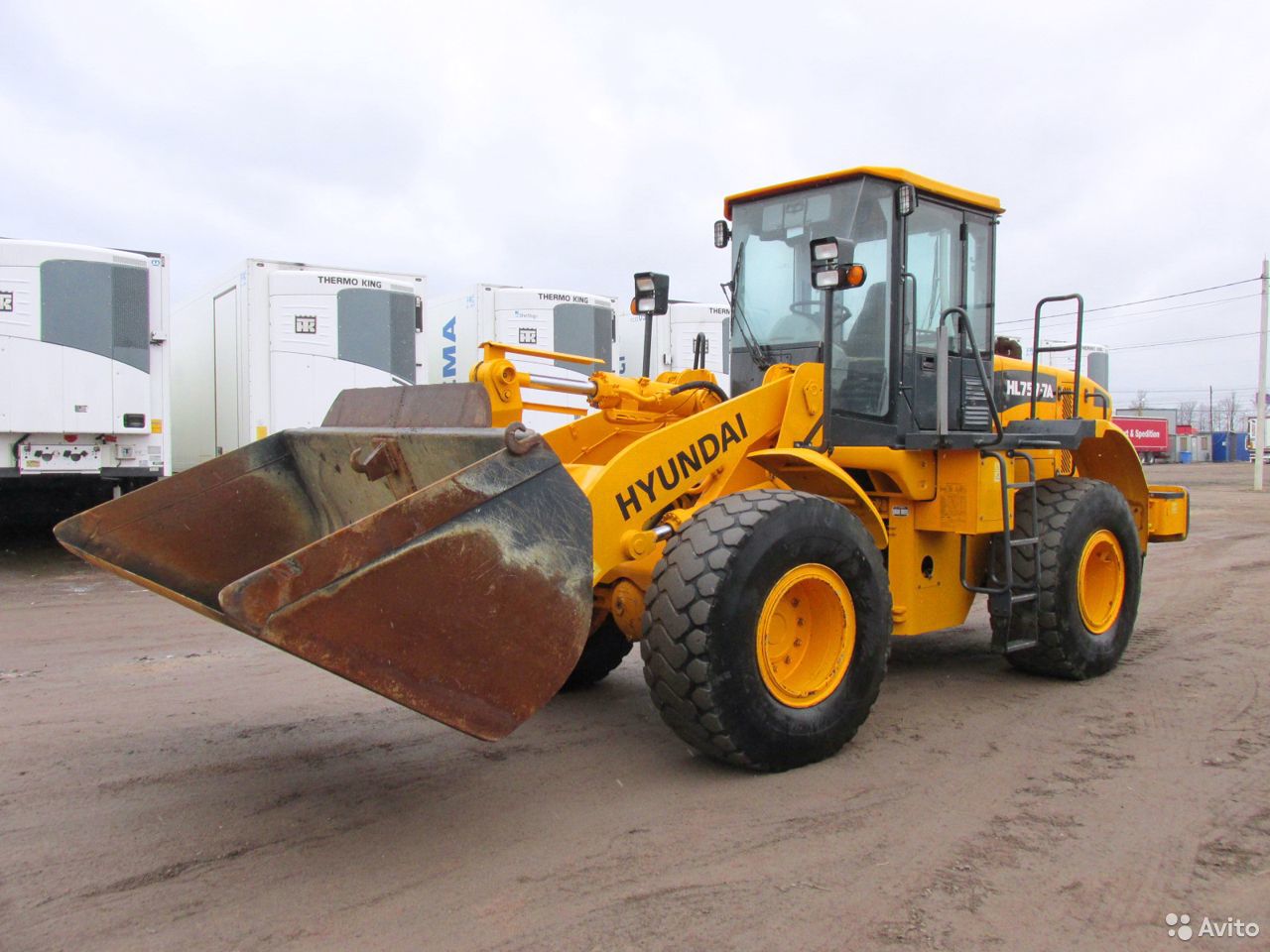 Фронтальный погрузчик Hyundai HL757-7A