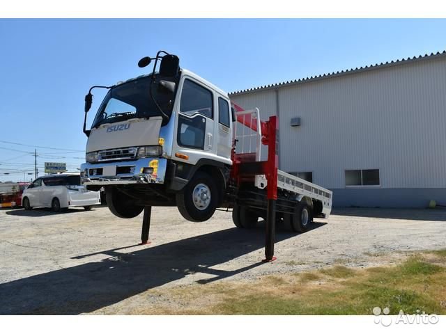 Бортовой грузовик с КМУ ISUZU Forward (F-Series)