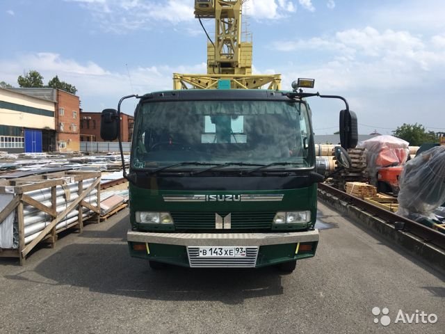 Бортовой грузовик с КМУ ISUZU Forward