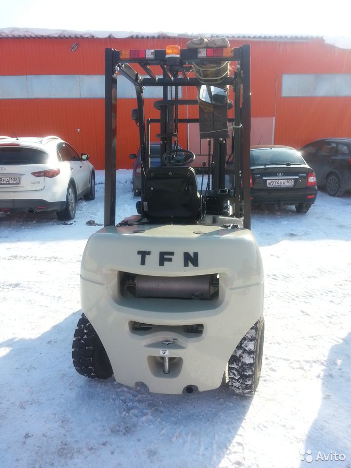 Вилочный погрузчик TFN