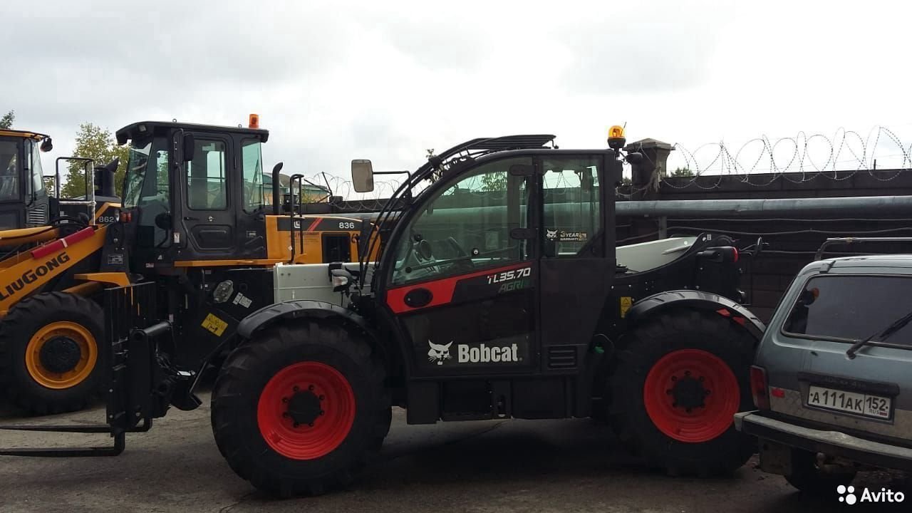 Телескопический погрузчик Bobcat TL35.70