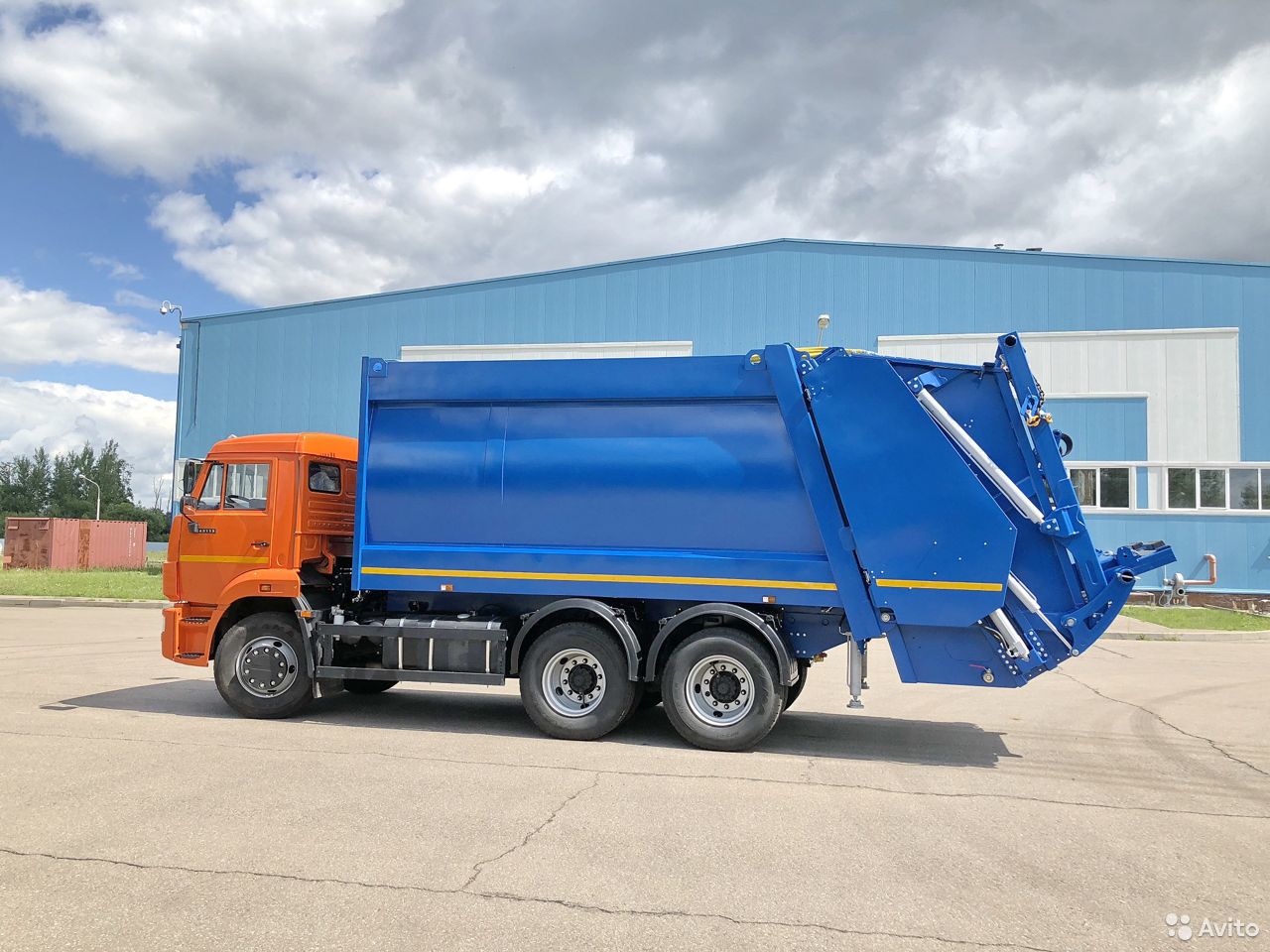 Мусоровоз КамАЗ 65115