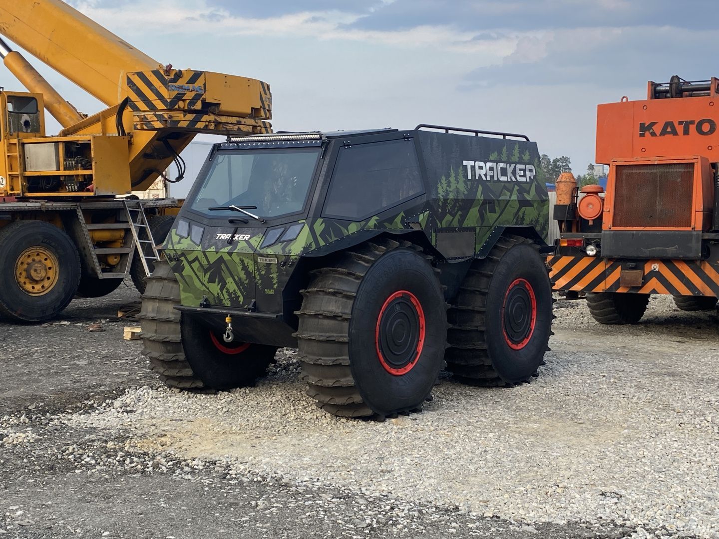 Колесный вездеход TRACKER TR-1600