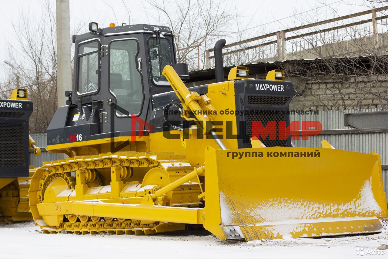Гусеничный бульдозер Maxpower SD16