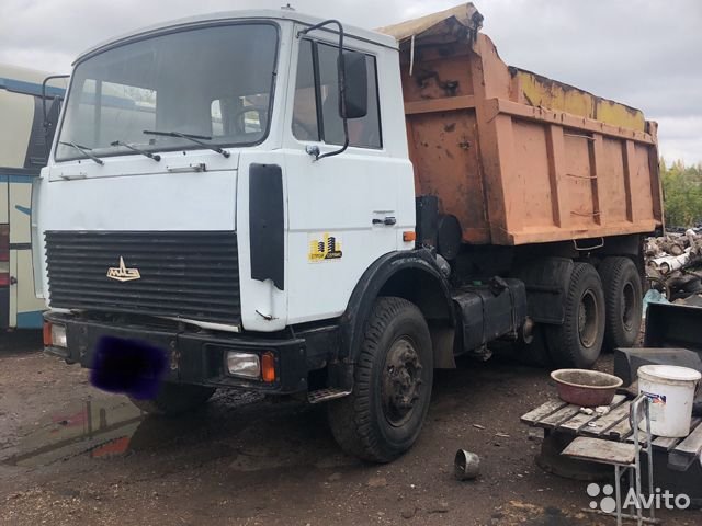 Самосвал МАЗ 5516