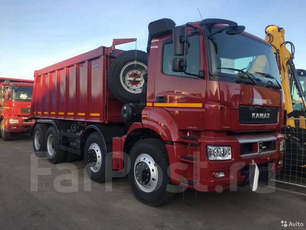 Самосвал КамАЗ 65801-001-68