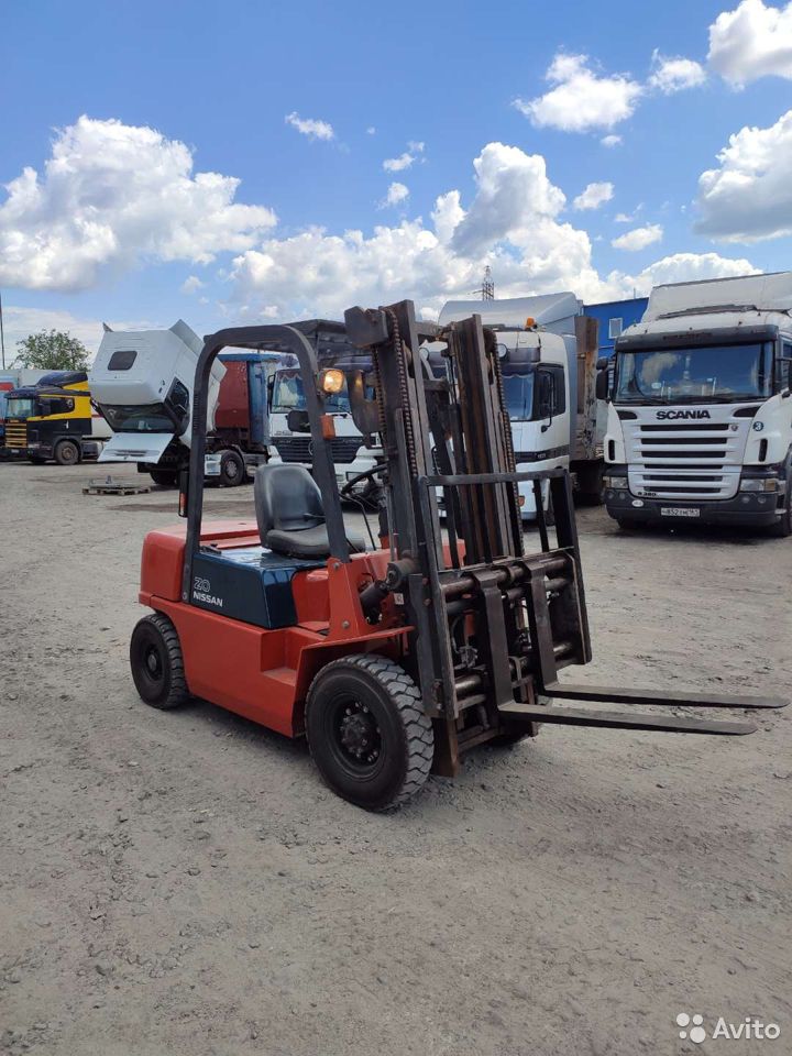 Вилочный погрузчик Nissan РJ02А20