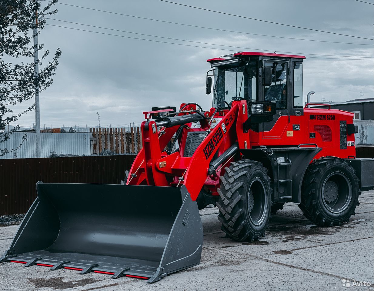 Фронтальный погрузчик HZM S25D