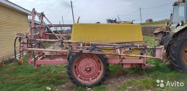 Прицепной опрыскиватель