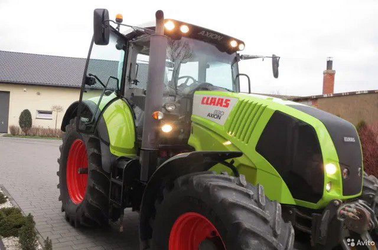 Трактор Claas 830 Axion