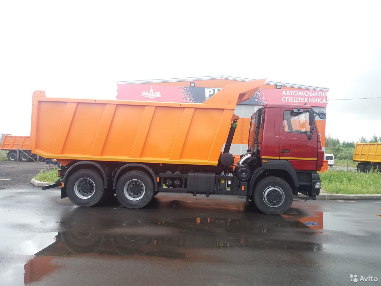 Самосвал МАЗ 6501