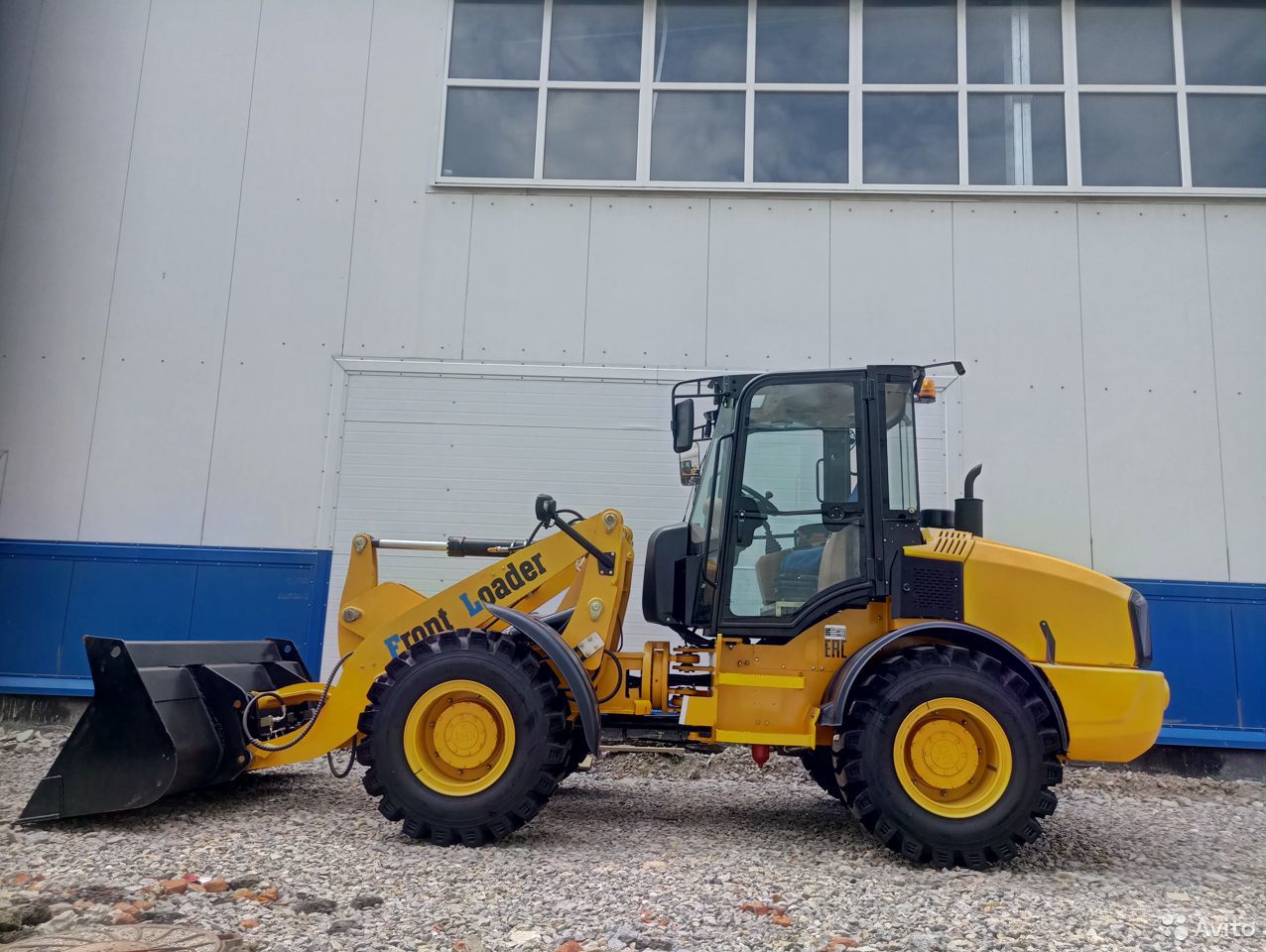 Фронтальный погрузчик Yigong ZL925  (ZL30)
